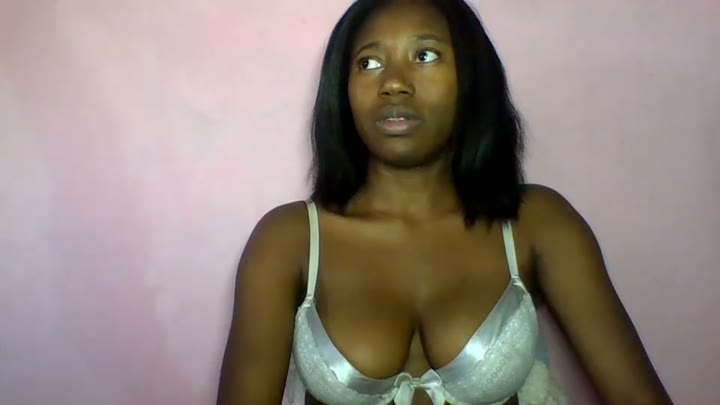 cathia_bella