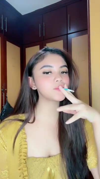 Kyle Cantik Live Pamer Belahan Dada Kimcilonly Doostream Lagi Viral Video Indo