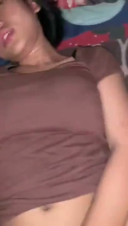 Kakak ngentot adik lagi tidur