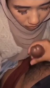 Kakak hijab ketagihan kontol adik