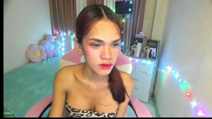 seductive_aliyah