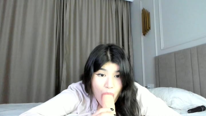 mia_lui