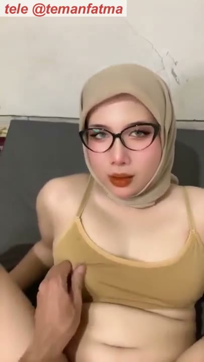 Hijab Kacamata Pekoblive Twitter Bebasindo Lokal Bokep Video