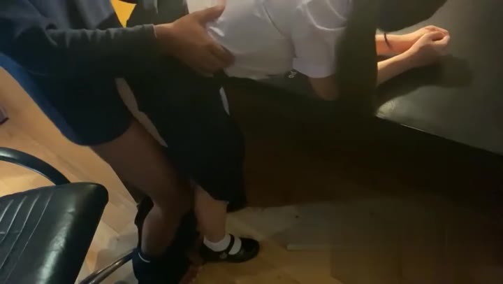 Abang Nya Lagi Coli Disamperin Adeknya Yg Masih Pake Baju Sekolah Pejuang