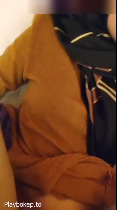 Bokep indo| bawa ukhty ke hotel bikin video enak enak