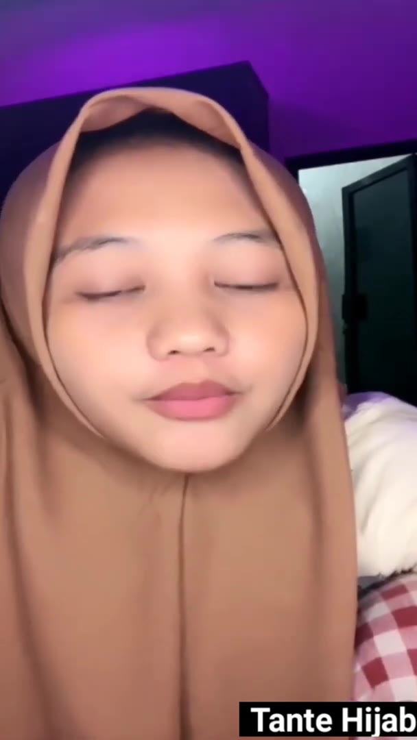 Sebelum Tidur Tante Persiapan Ini Hijab Cantik Tobrut Viral Pemersatu Bokepsin Doodflix