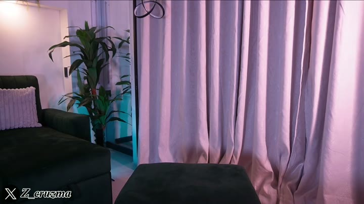 zoee_cruz