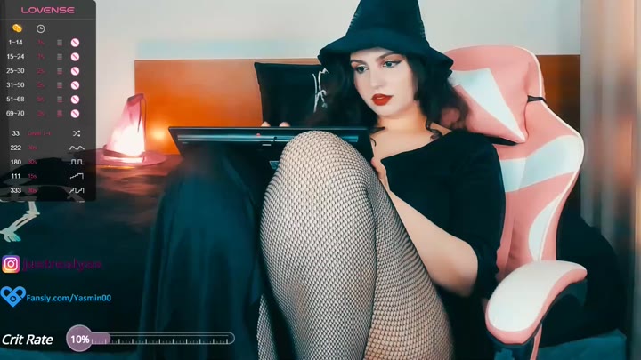 lady_yas