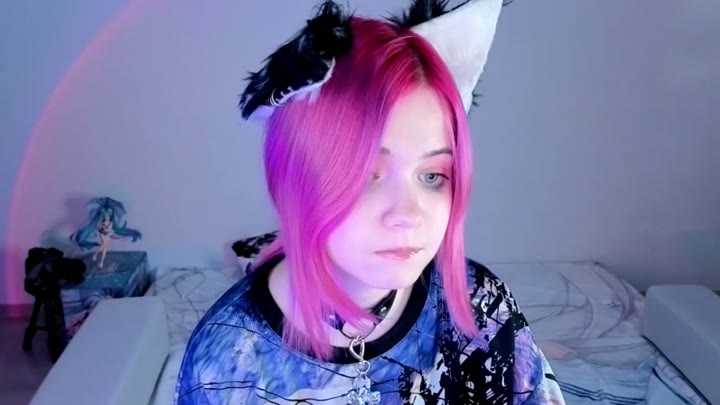 Hikkacat