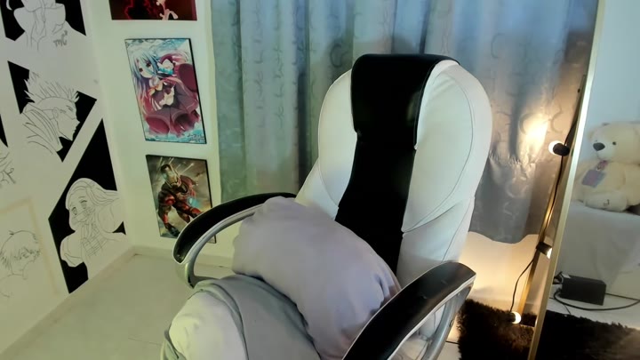 shy_angel4