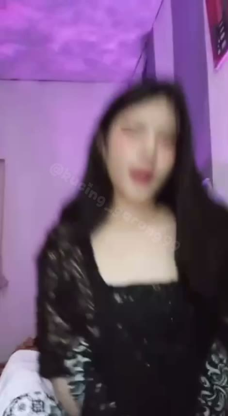 kebaya hitam live