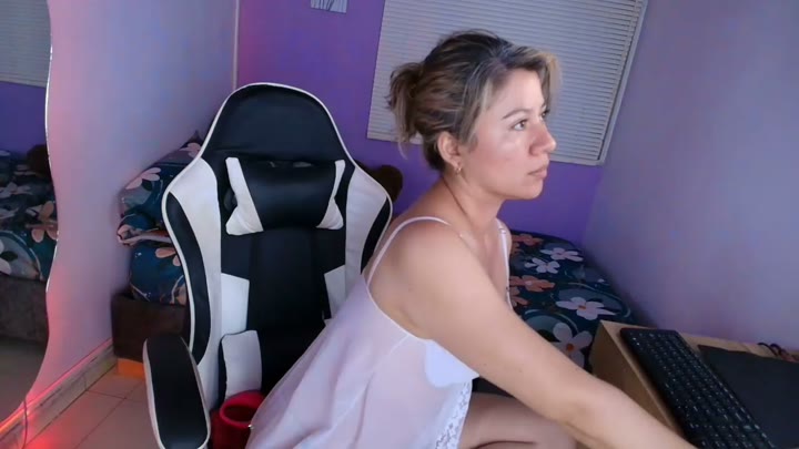 luna_desiree