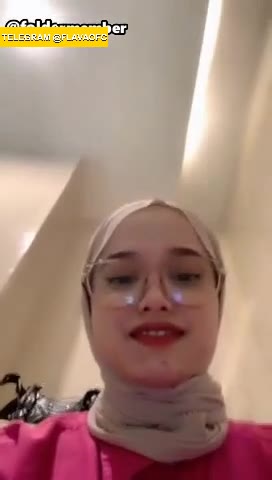 Bby Ica Baby Icha Host Jilbab Cantik Live Omek Di WC Umum