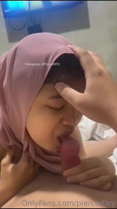 Ngewe Hijab Cantik Crot Di Muka