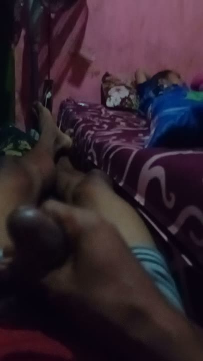 Crotin adek tidur