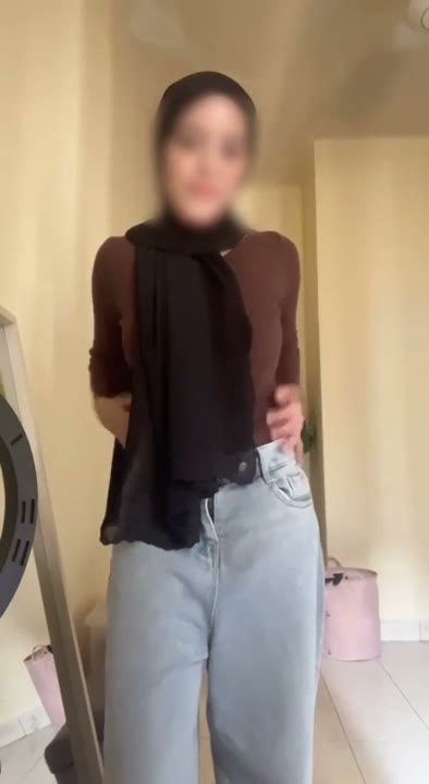 hijab hitam kirim video buat pacar