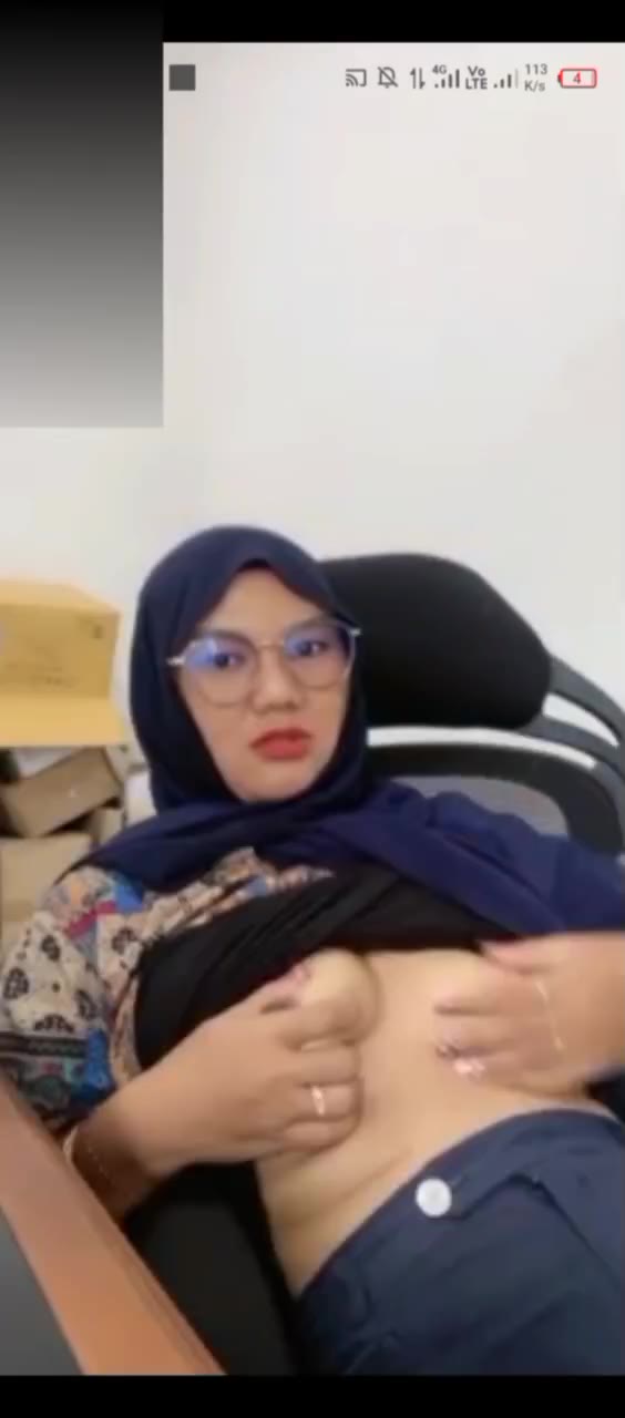 VCSCekgu Lagi DiKantor mp4