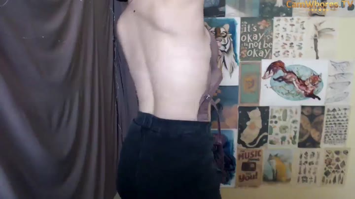 VeryShy Girl - topless in GRP