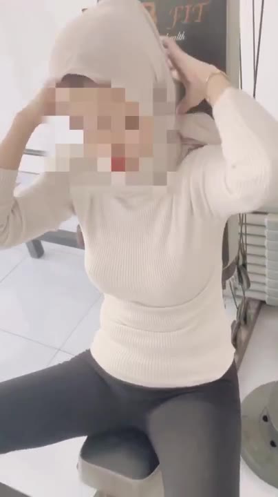 Ukhti baru pertama kali fitnes malah di nakalin