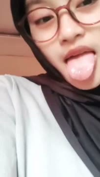 Ukhti hijab cantik paling jago bikin sange