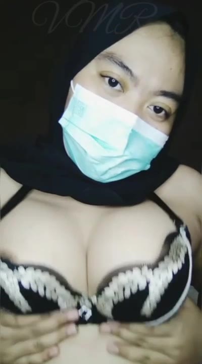 RIZKA ANJANI - (2)