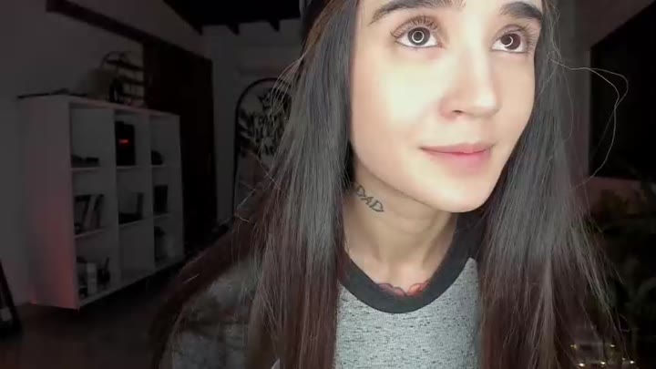 lonelly_lolly98