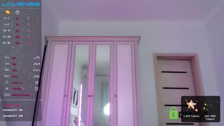 small_blondee
