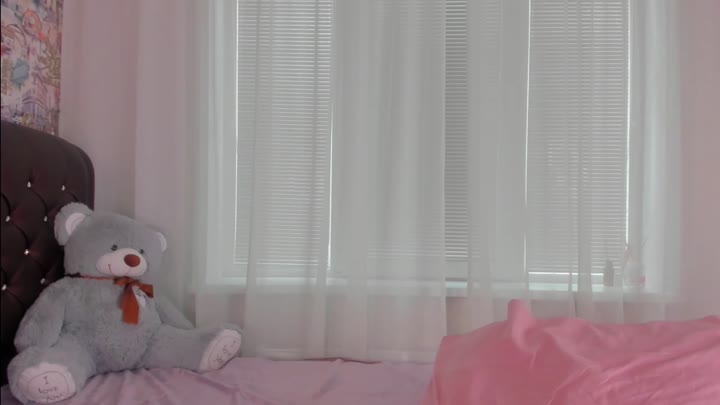 angelina_new