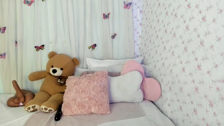 karinna_ebony