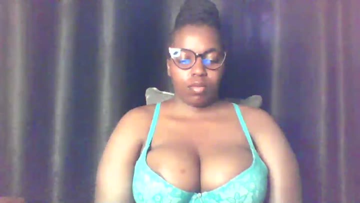 queen_melanine