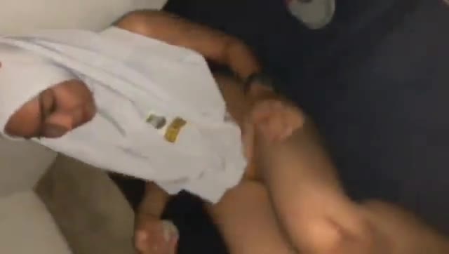Habis Olahraga Lanjut Gangbang Temen Sekelas