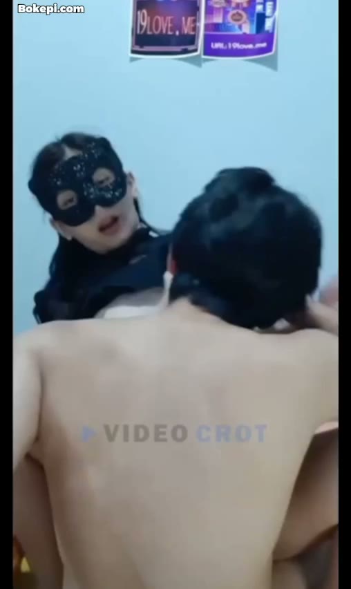 Bokep Indo - Sarah Goyang Keenakan Sambil Live, Sampe Mentok