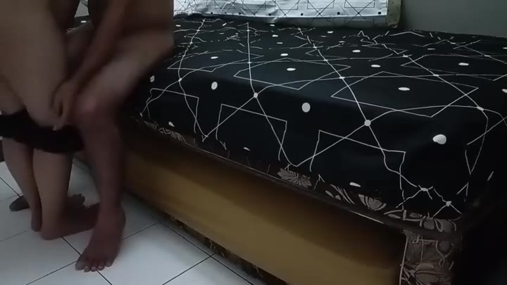 Istri Gelisah Gabisa Tidur Pengen Dientot Suami Staklam Tiktok Bokepsin Telegram Video