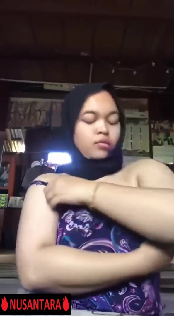 Tante Nusantara Pamer Toket Folder Lagi Viral Jilbab Links Bokep31