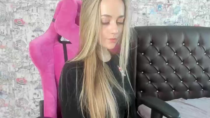angelina_new