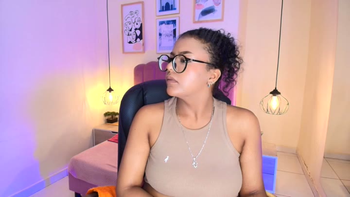 afroditaa_19