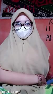 Vcs Sama Host Jilbab Mukenah Sange Colmek Hijab Kacamata Masker Ayamkampus Live
