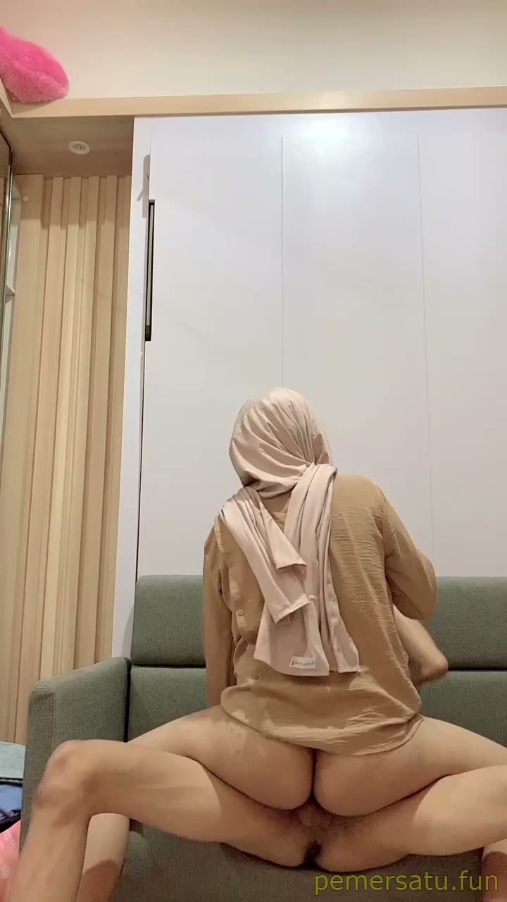 sepong entot abg hijab zeylin 18yo disofa koleksi bokep Viral Avtube Doods