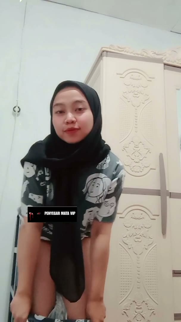 Hijab+joget+bugil+tiktok+(4)
