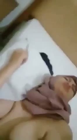 Main sama pacar temen di hotel