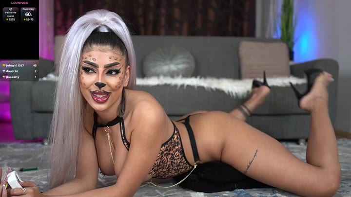 bella_blonda