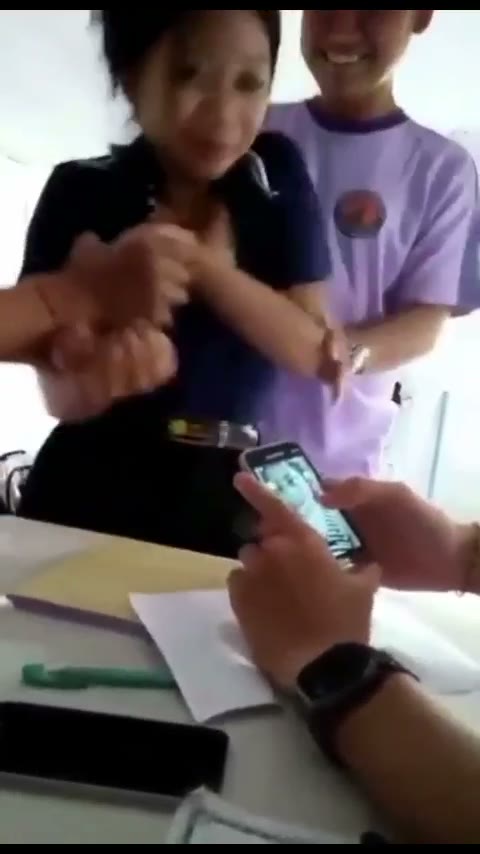 Bokep Indo - Grepe Teman Sekelas Saat Kerja Kelompok