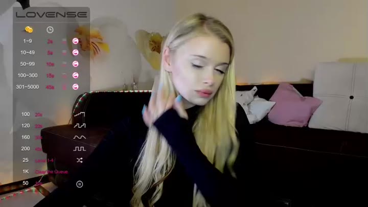 blonde__outlaw