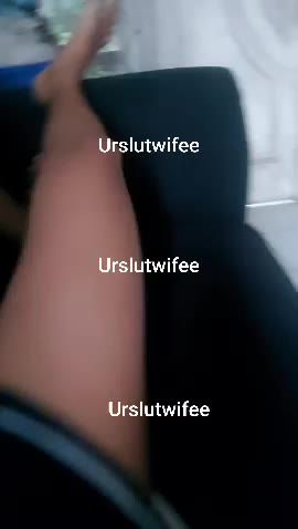 URSLUTWIFE - (4)