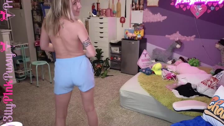 pr3ttyp1nkpussy