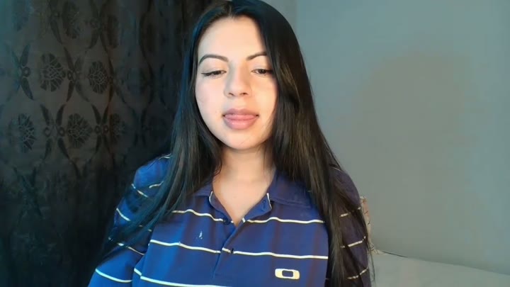 karolineburnx