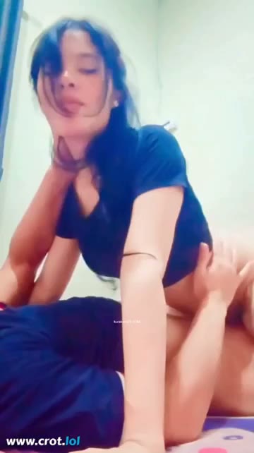 Pakai Kontol Aja Om Jangan Dimasukin Pakai Kaki – Hot - Crot Media-Pakai K