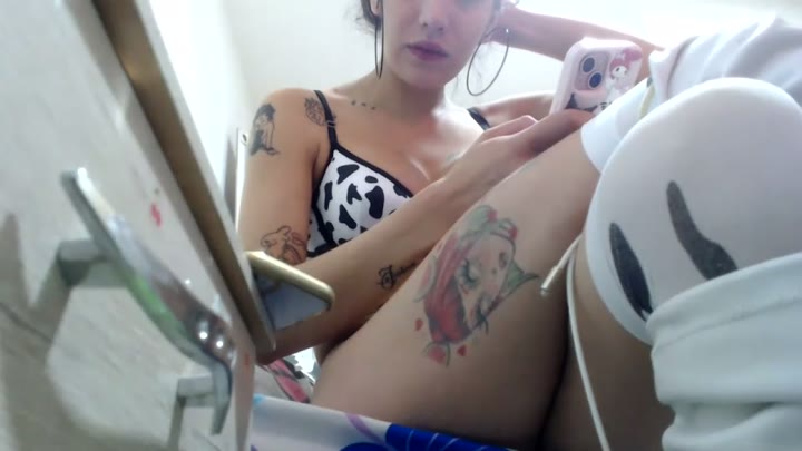 doll_sary