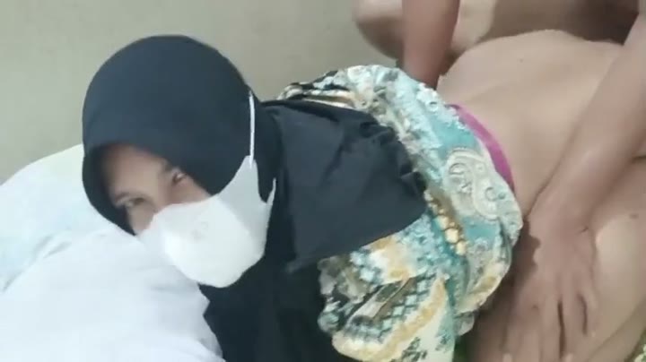 doggy tante hijab