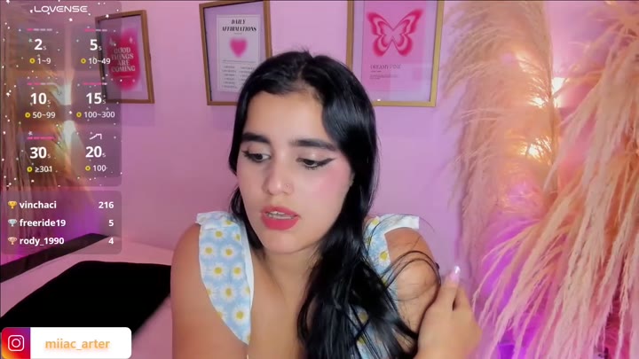 miiacarter_